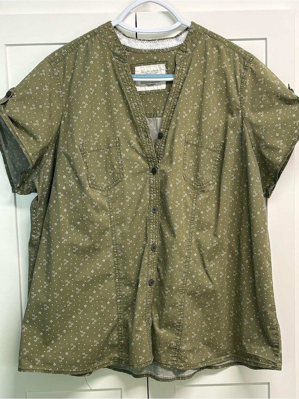 Casual Olive Green Short-Sleeve Button-Front Shirt by Grayers